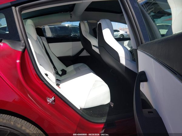 2026 TESLA MODEL 3