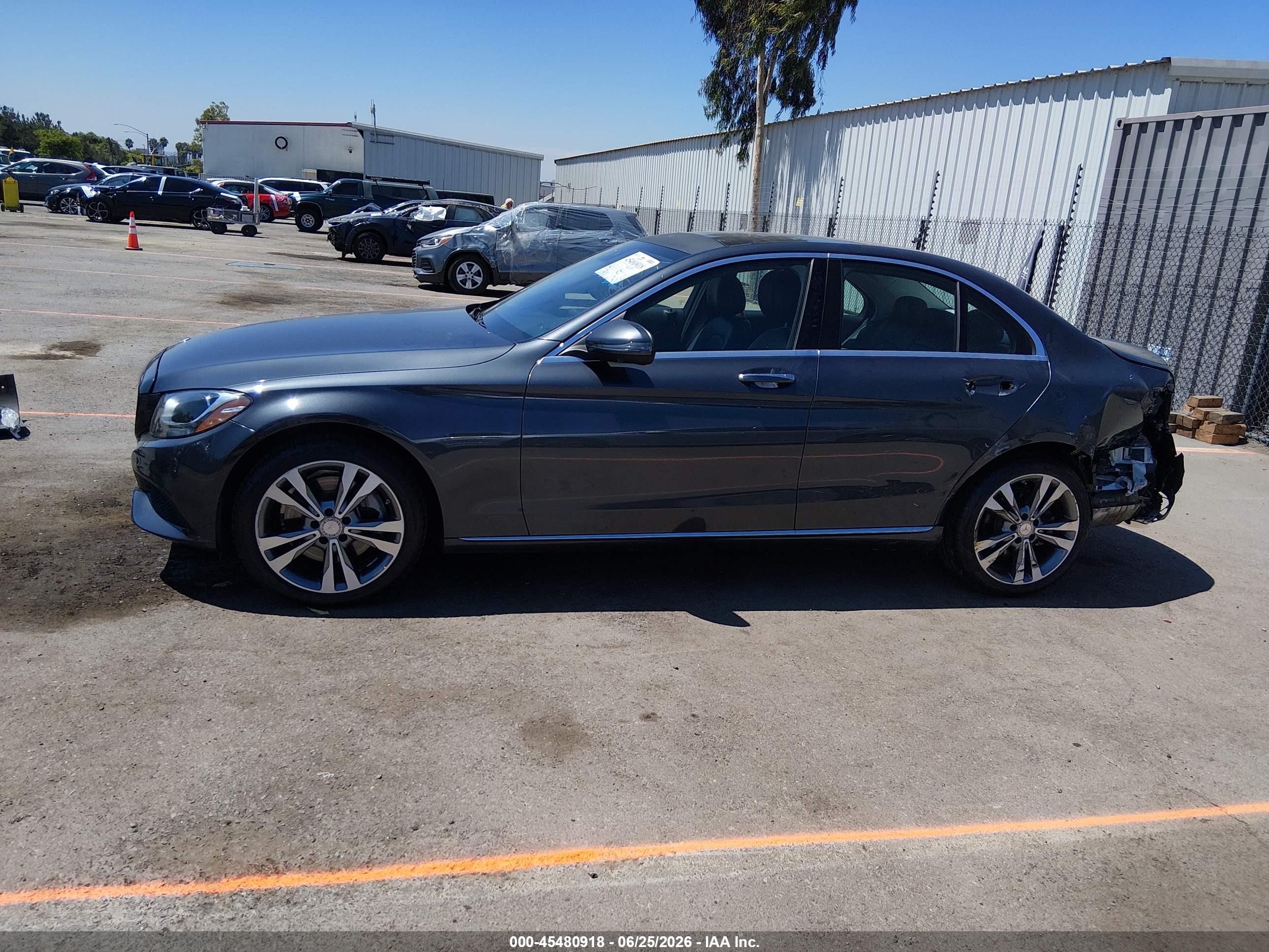 2016 MERCEDES-BENZ C 300 4MATIC