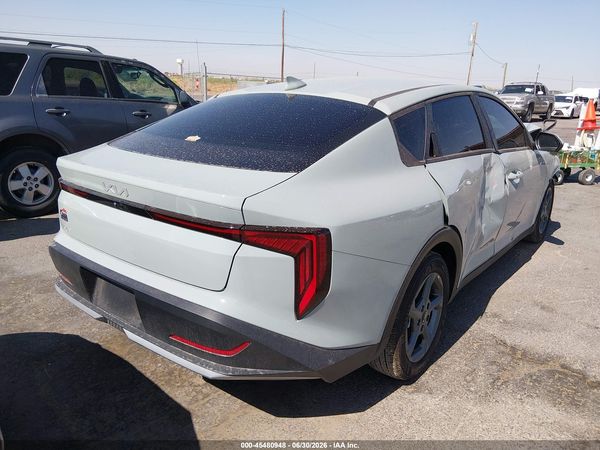 2025 KIA K4 LXS