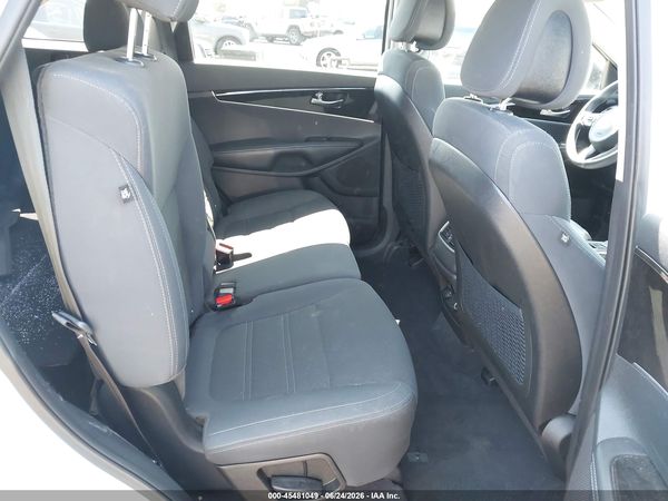 2016 KIA SORENTO 2.4L LX