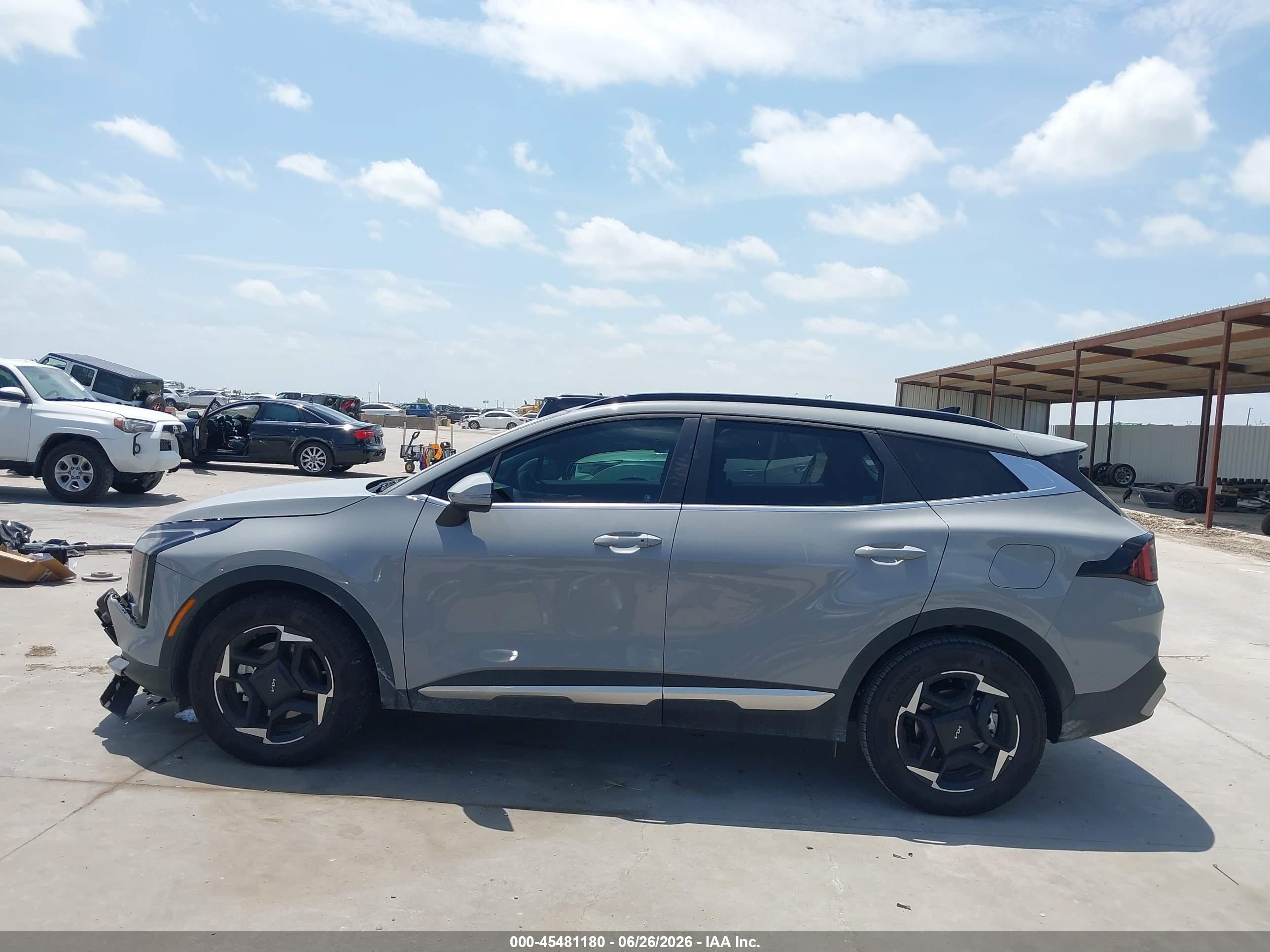 2026 KIA SPORTAGE EX