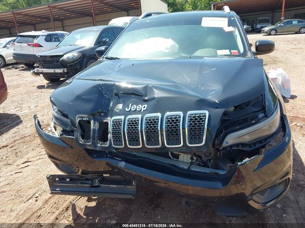 2019 JEEP CHEROKEE LATITUDE 4X4