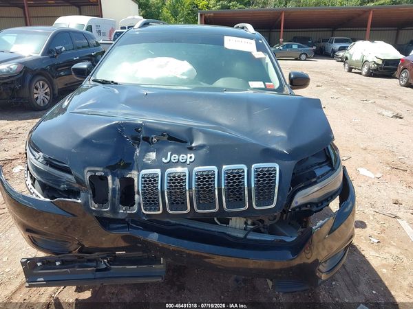 2019 JEEP CHEROKEE LATITUDE 4X4