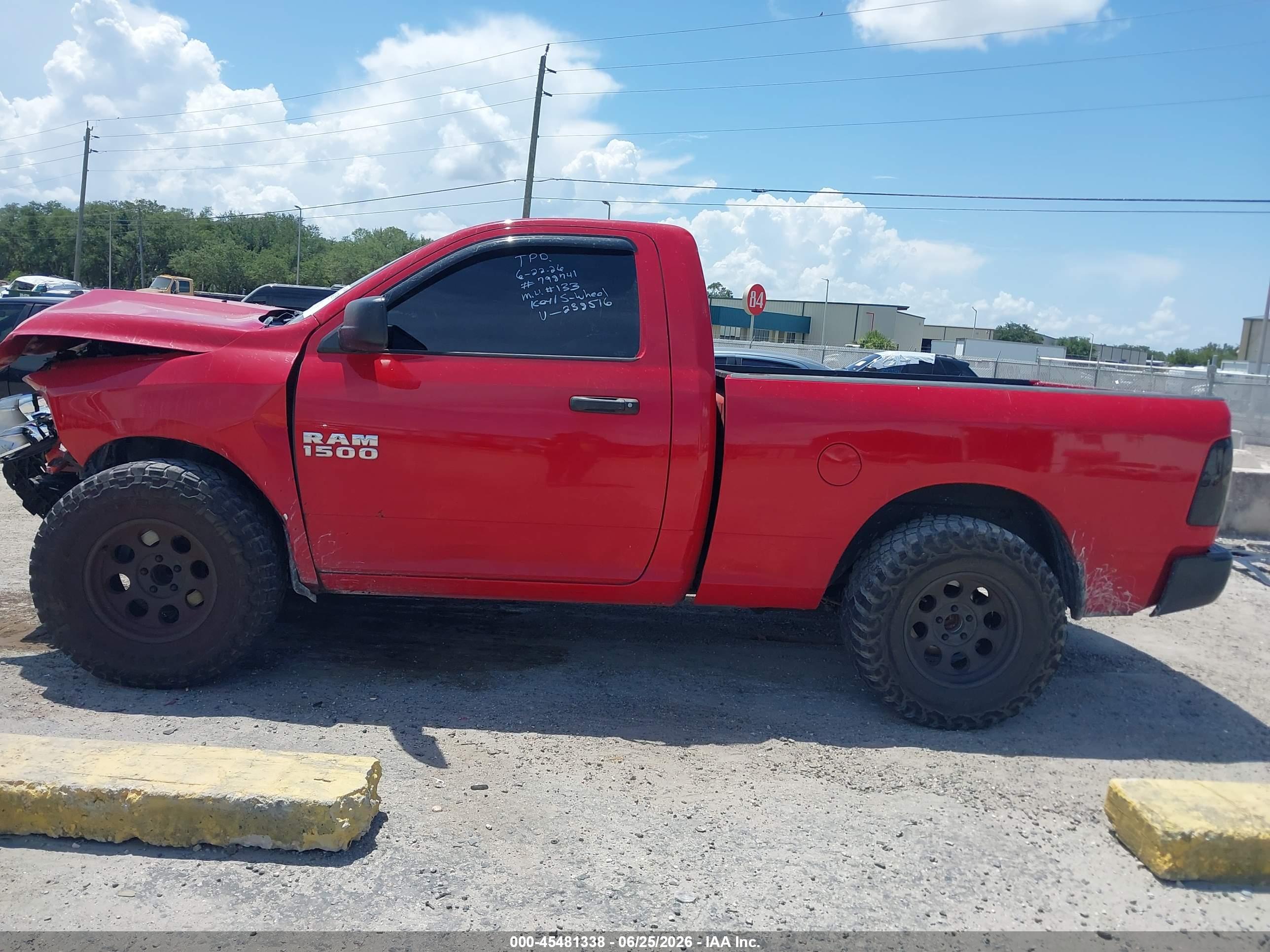 2018 RAM 1500 TRADESMAN  4X2 6'4 BOX