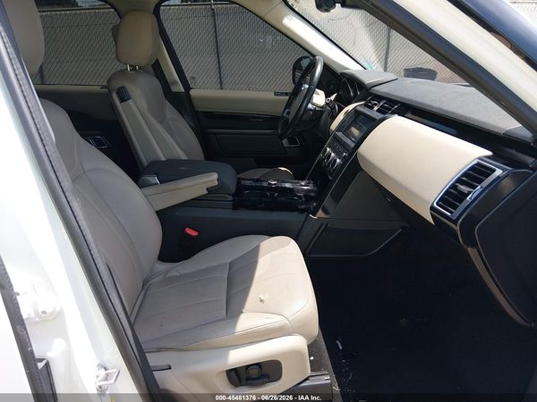 2018 LAND ROVER DISCOVERY SE