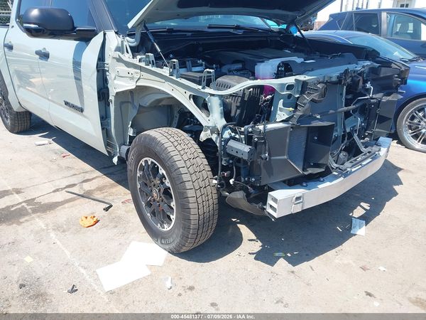2026 TOYOTA TUNDRA SR5 CREWMAX 5.5' BED