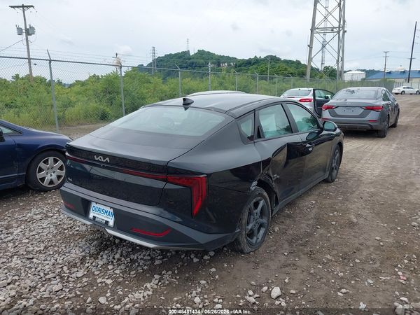 2025 KIA K4 LXS