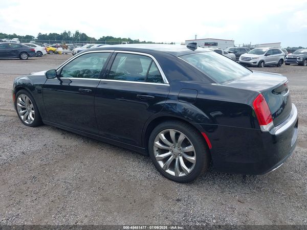 2019 CHRYSLER 300 TOURING