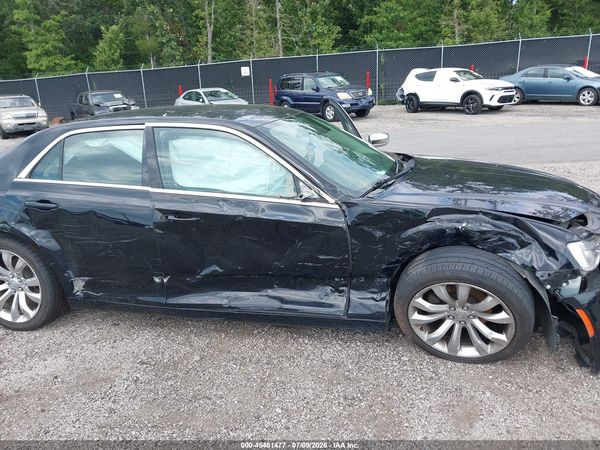 2019 CHRYSLER 300 TOURING