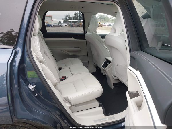 2025 VOLVO EX90