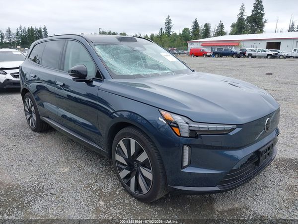 2025 VOLVO EX90