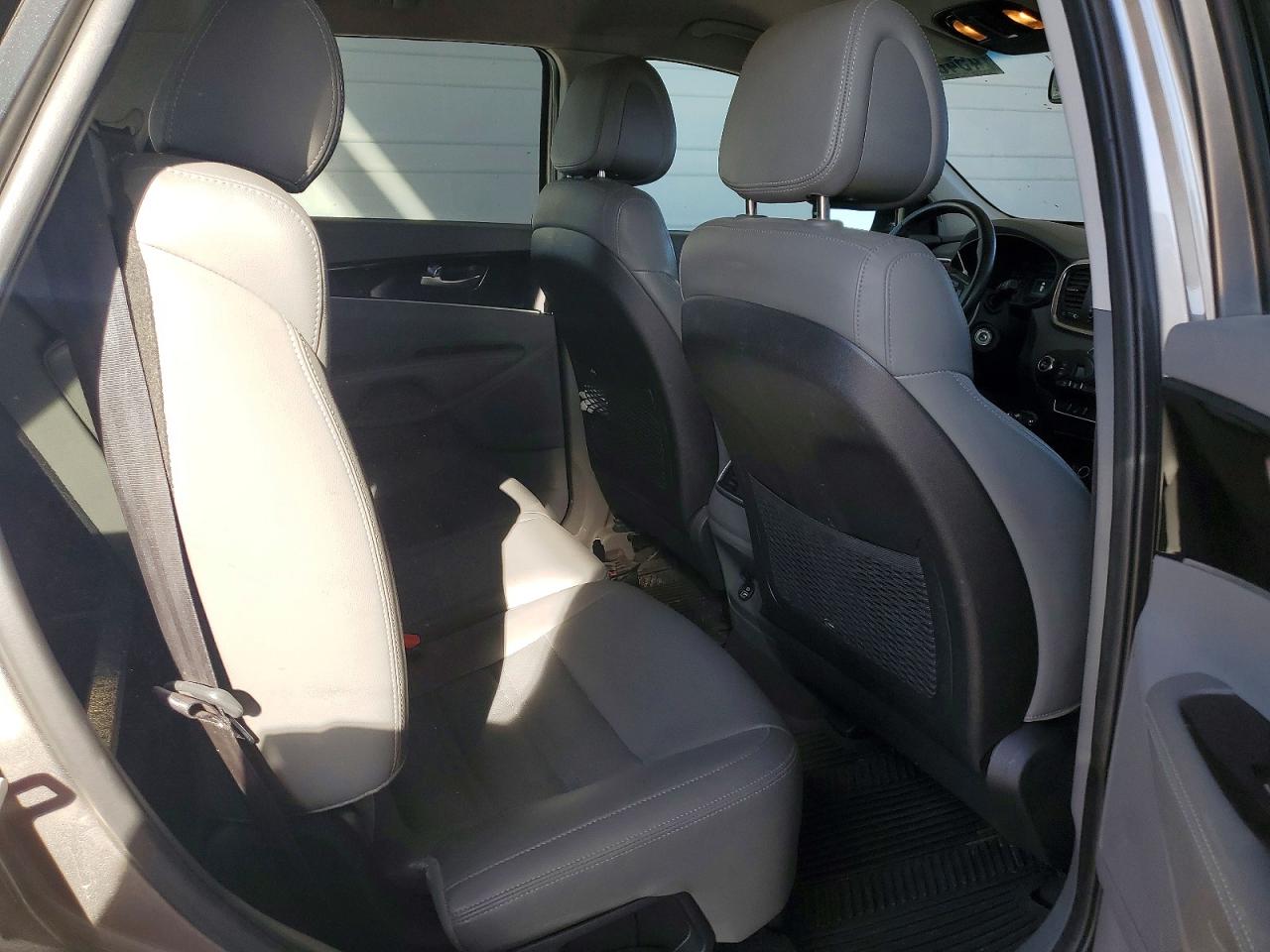 2016 KIA SORENTO EX