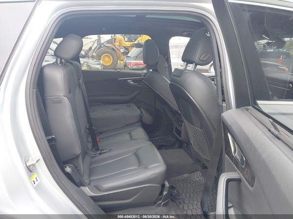 2023 AUDI Q7