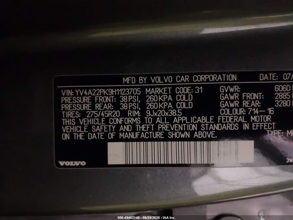 2017 VOLVO XC90 T6 MOMENTUM