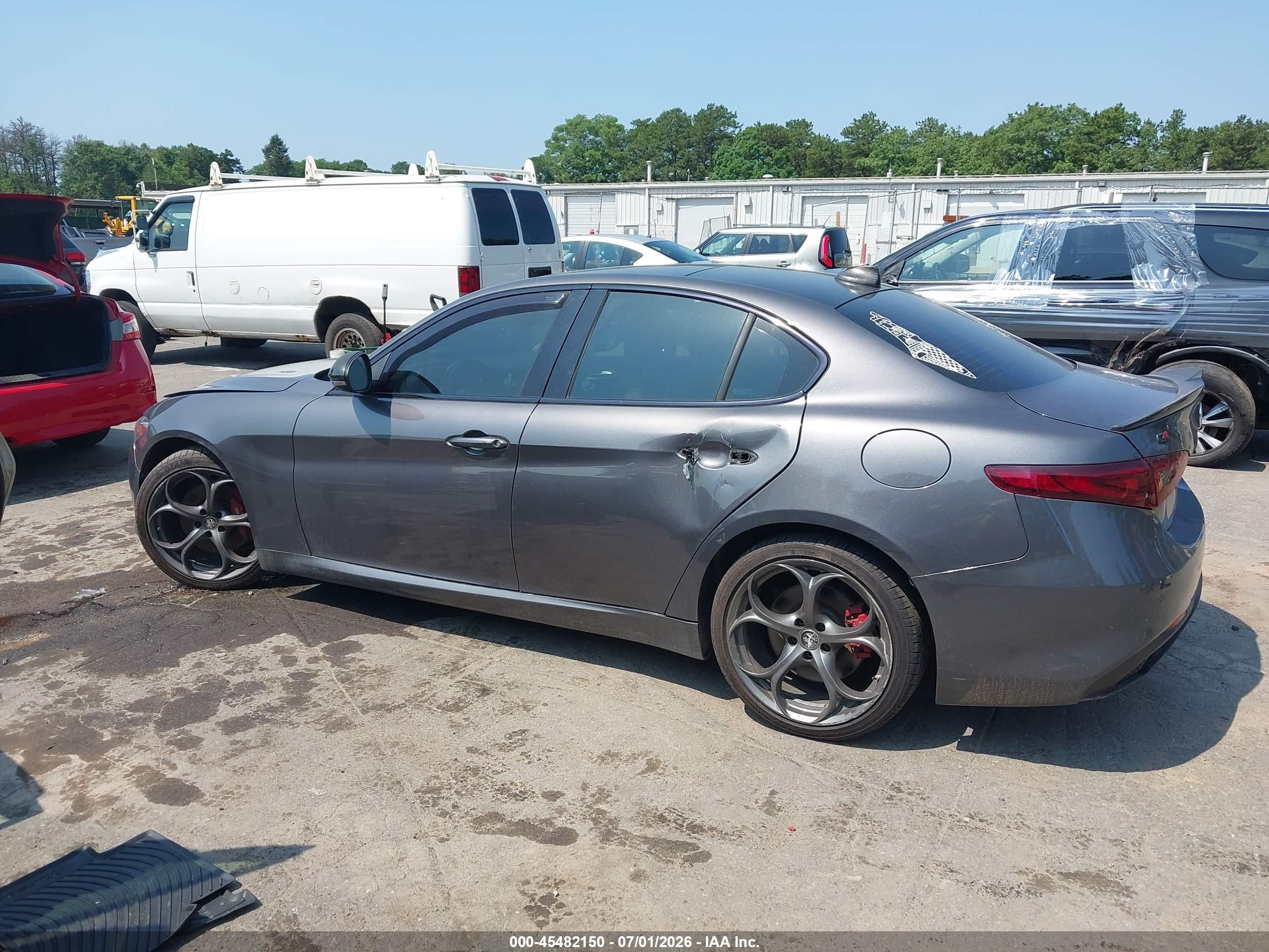 2018 ALFA ROMEO GIULIA TI SPORT