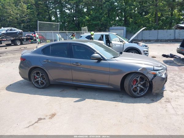 2018 ALFA ROMEO GIULIA TI SPORT