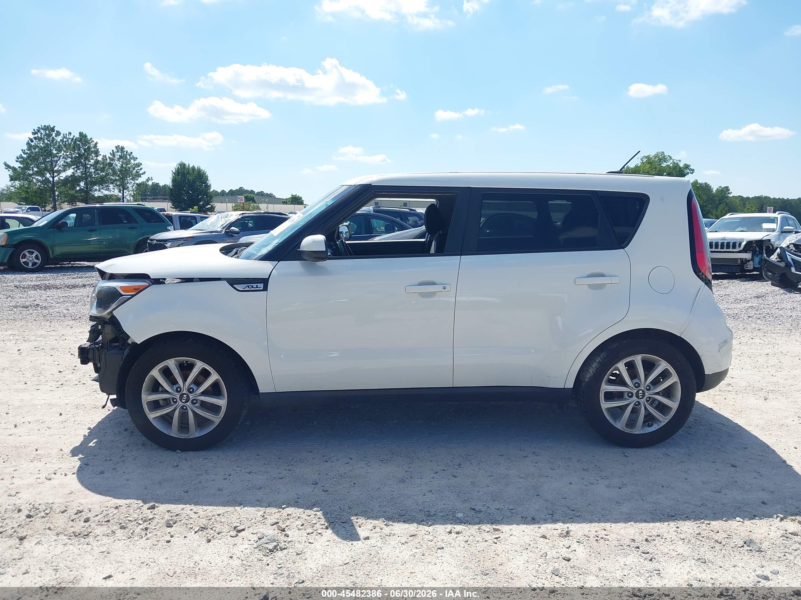 2019 KIA SOUL +