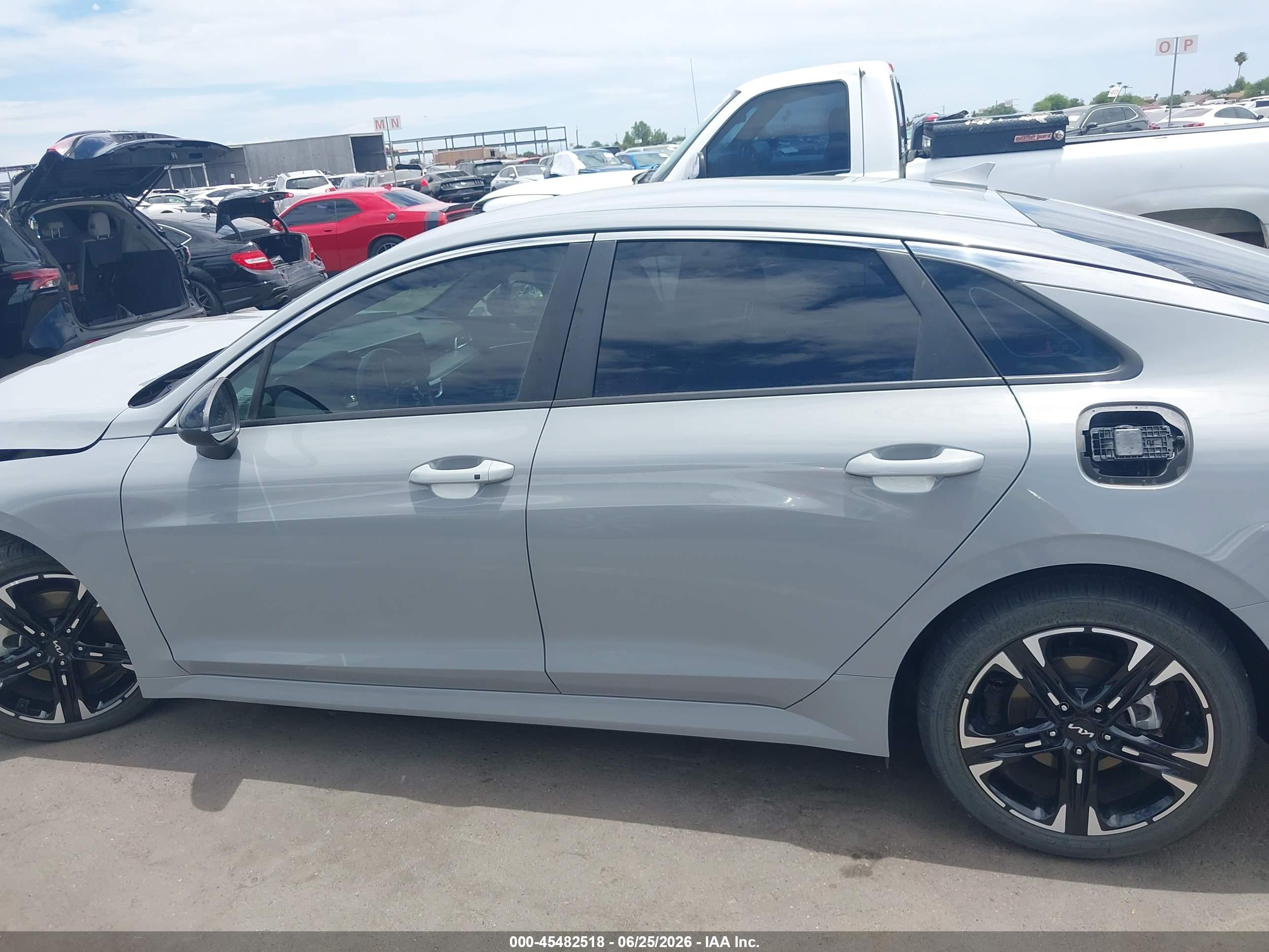 2024 KIA K5 GT-LINE