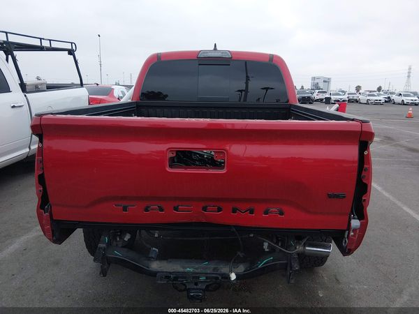 2018 TOYOTA TACOMA TRD SPORT