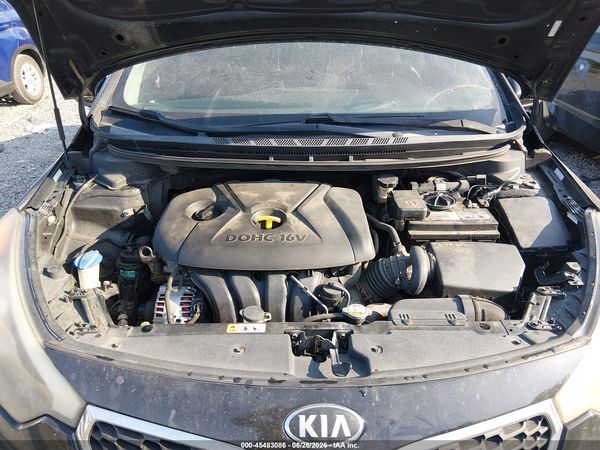 2016 KIA FORTE LX