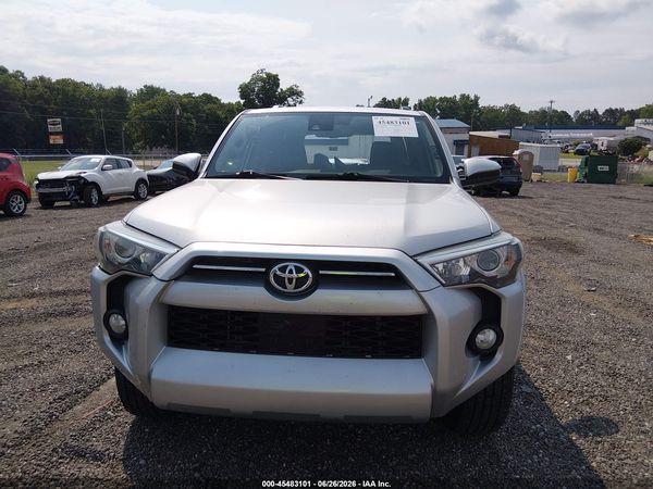 2020 TOYOTA 4RUNNER SR5