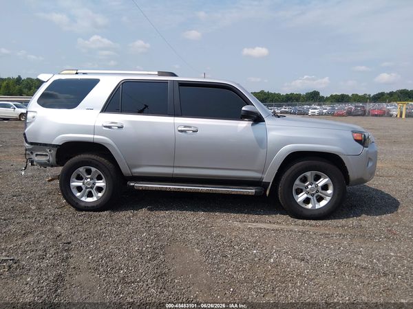 2020 TOYOTA 4RUNNER SR5