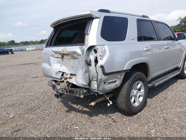 2020 TOYOTA 4RUNNER SR5
