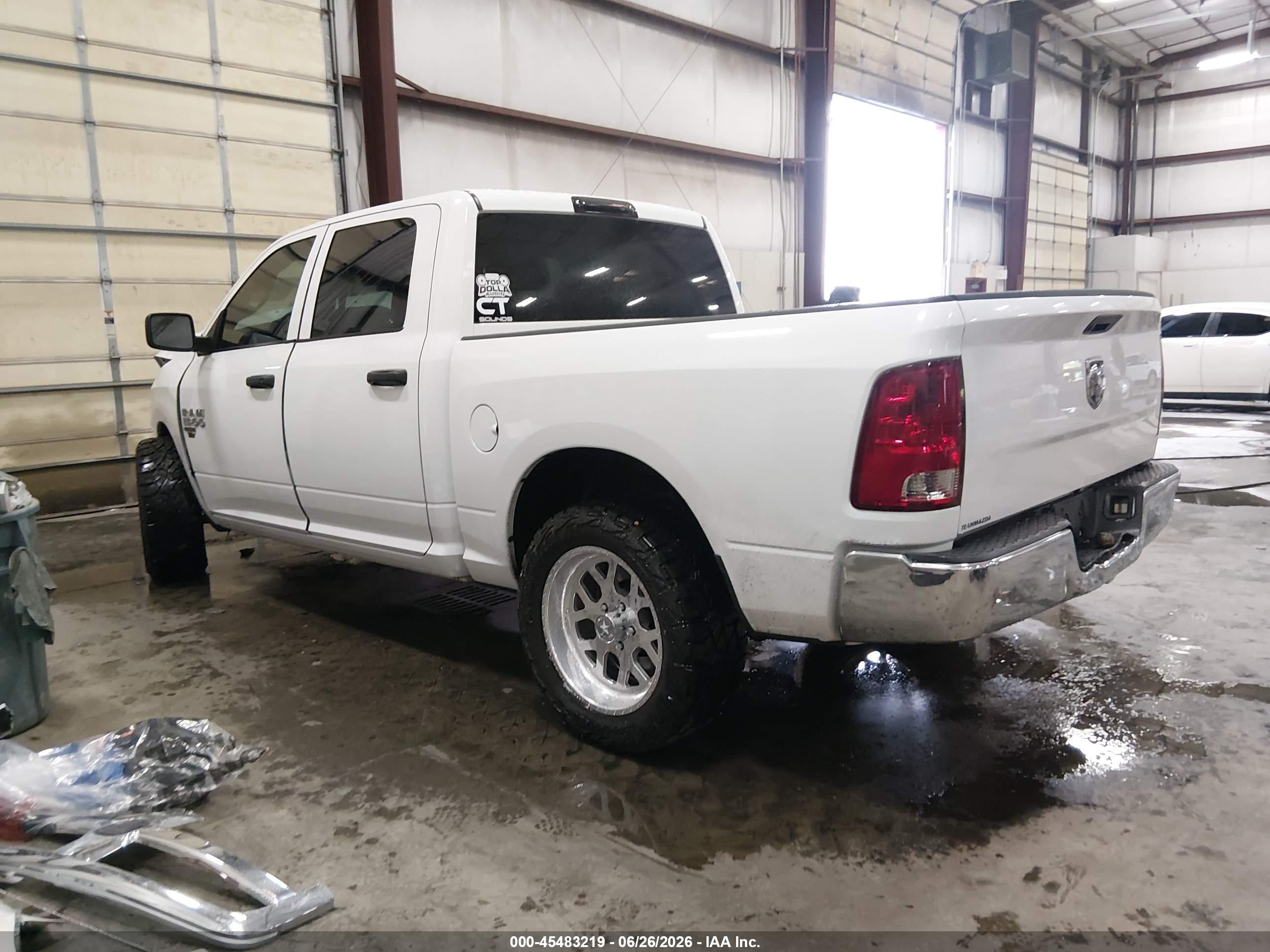 2022 RAM 1500 CLASSIC TRADESMAN  4X2 5'7 BOX