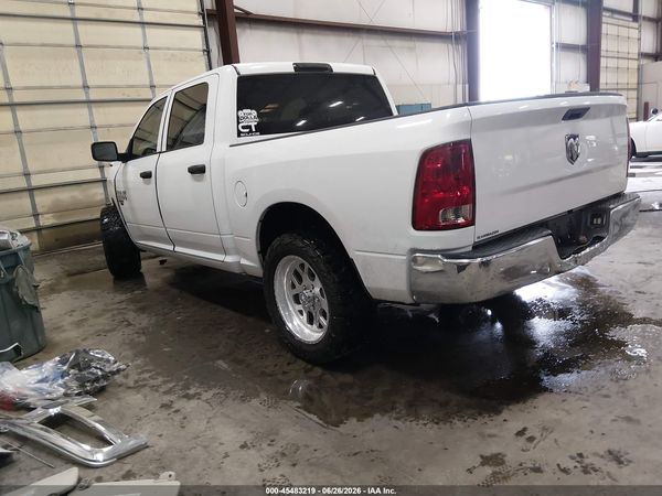2022 RAM 1500 CLASSIC TRADESMAN  4X2 5'7 BOX