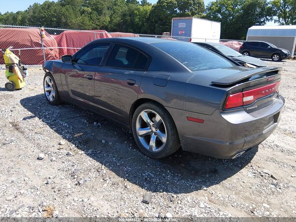 2014 DODGE CHARGER SE