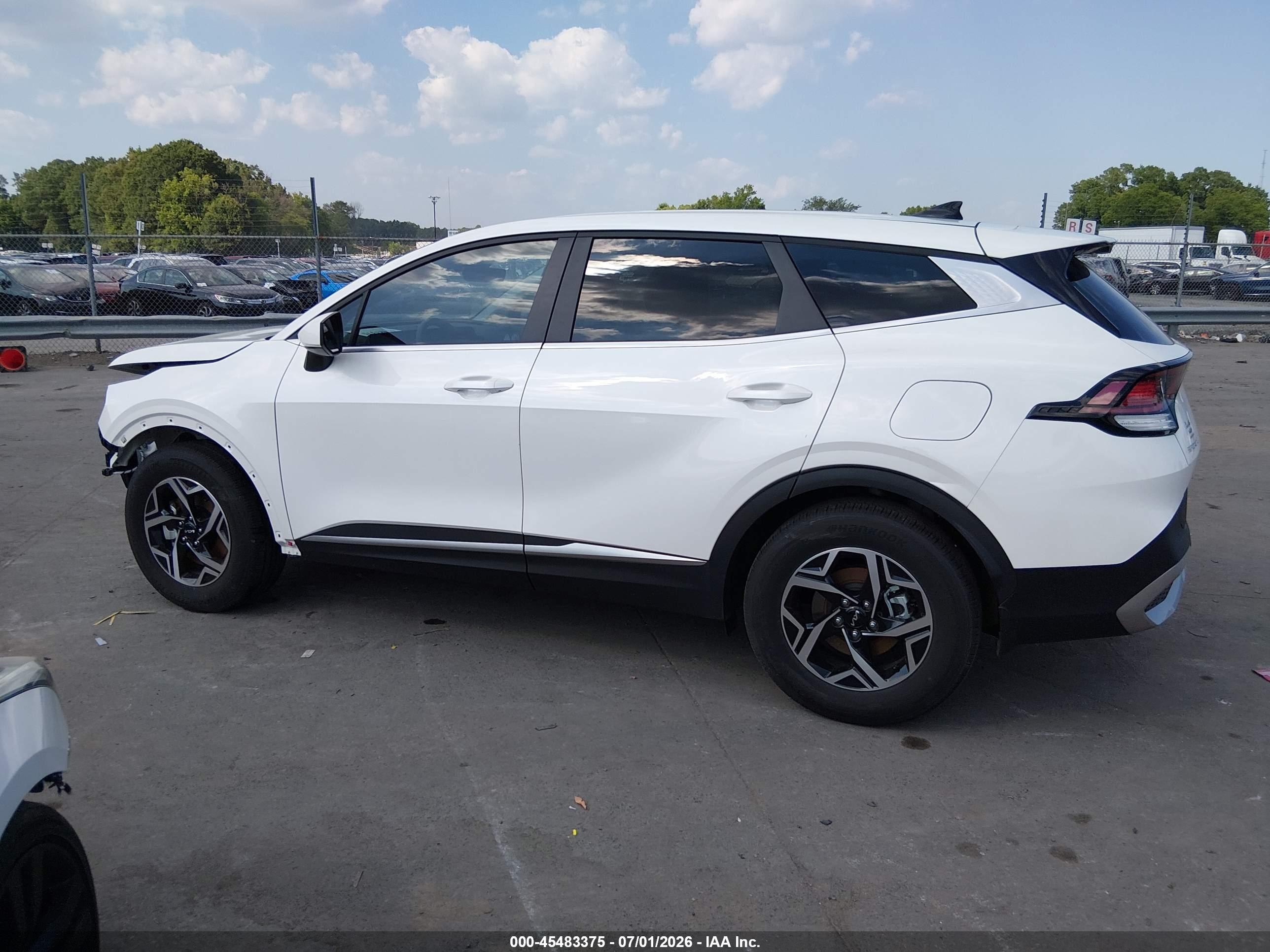 2025 KIA SPORTAGE LX