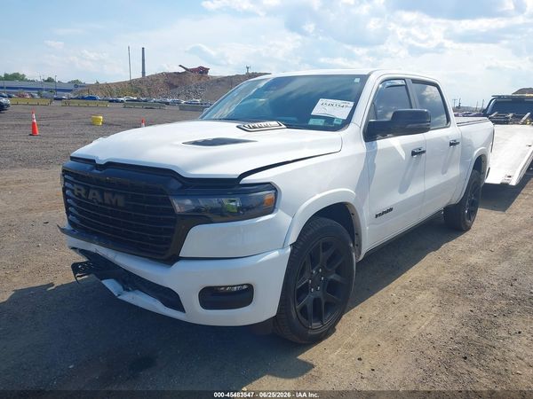 2025 RAM 1500 LARAMIE  4X4 5'7 BOX