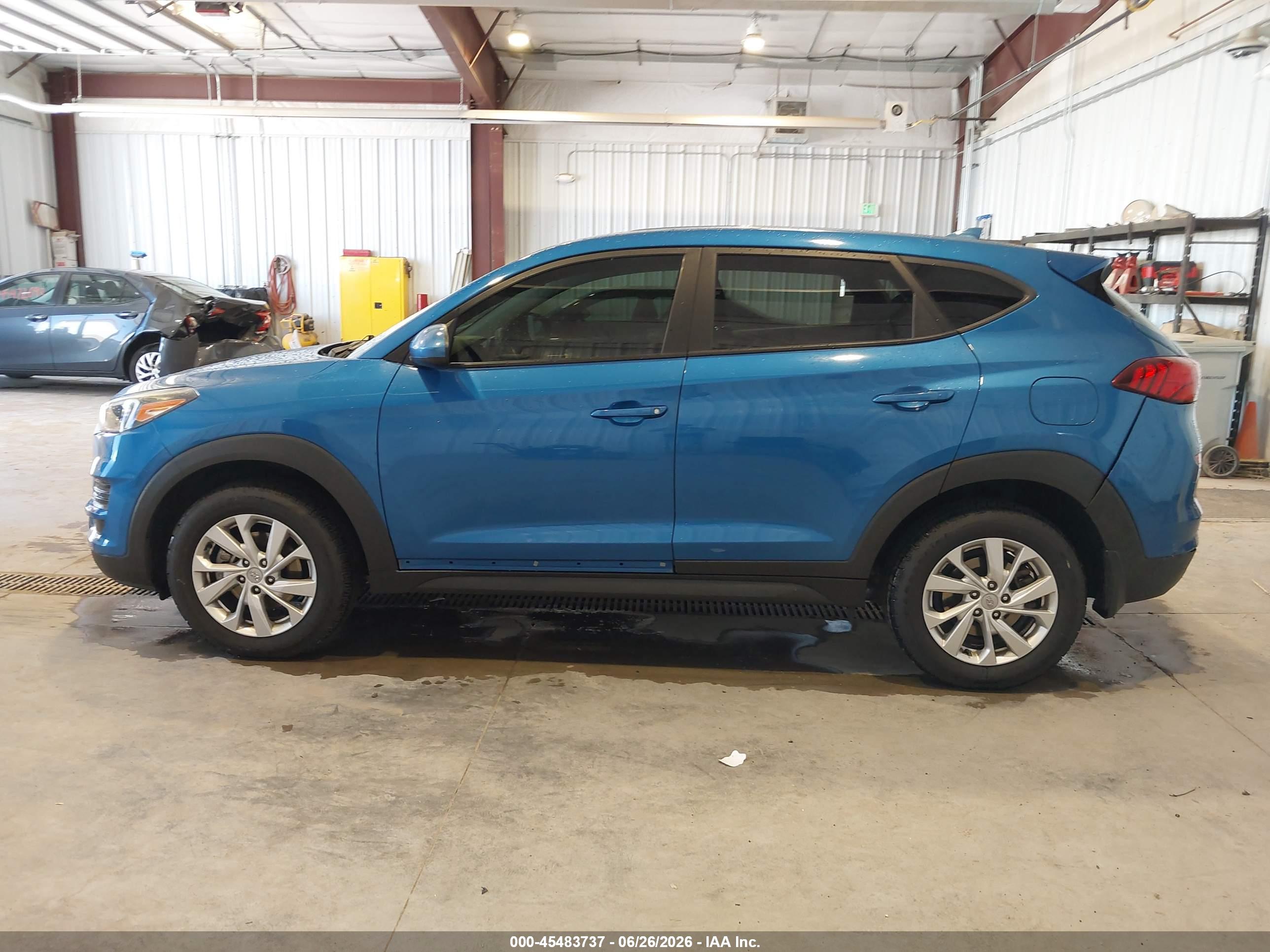 2020 HYUNDAI TUCSON SE