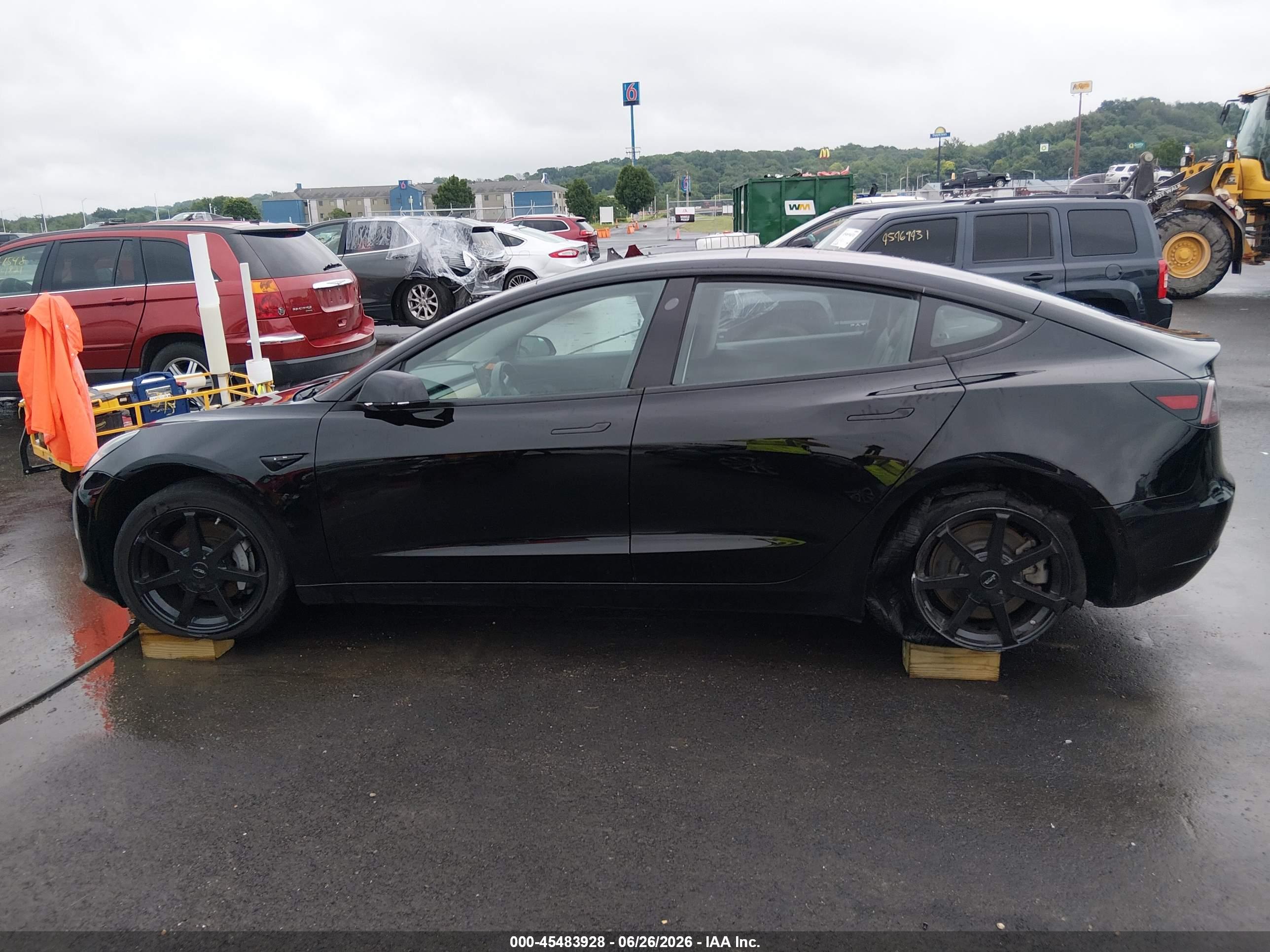 2018 TESLA MODEL 3 LONG RANGE/MID RANGE