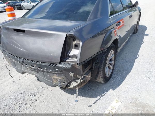 2015 CHRYSLER 300 LIMITED