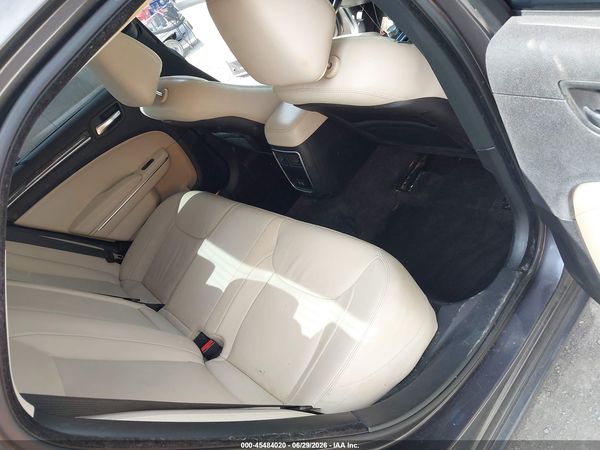 2015 CHRYSLER 300 LIMITED