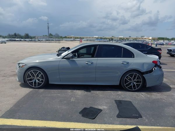 2025 MERCEDES-BENZ C 300 C300