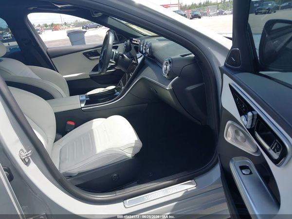 2025 MERCEDES-BENZ C 300 C300