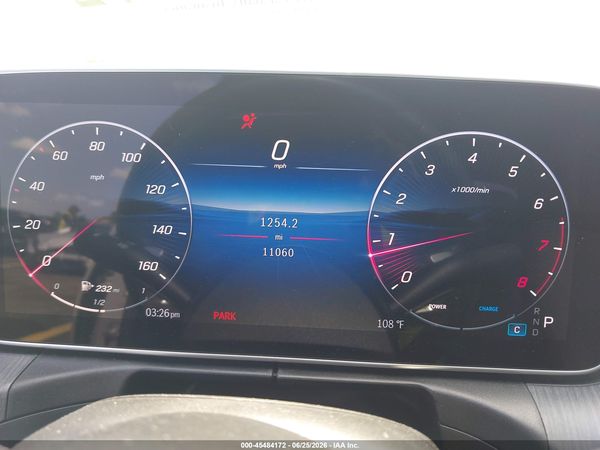 2025 MERCEDES-BENZ C 300 C300