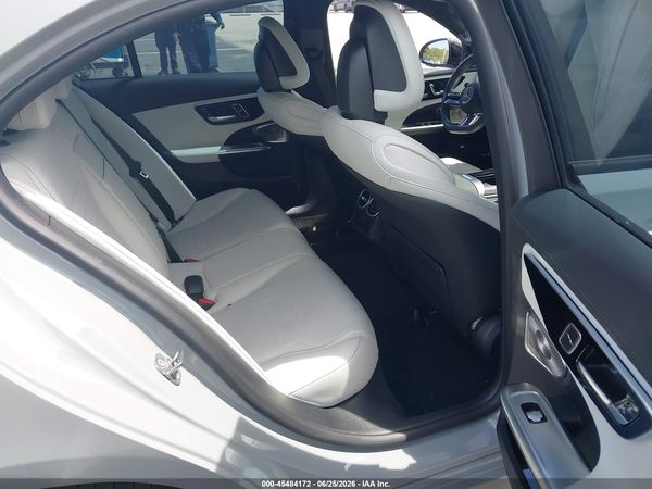 2025 MERCEDES-BENZ C 300 C300