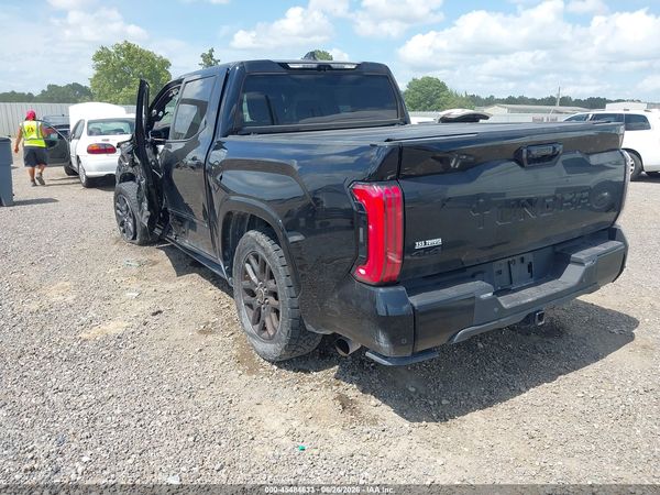 2022 TOYOTA TUNDRA PLATINUM