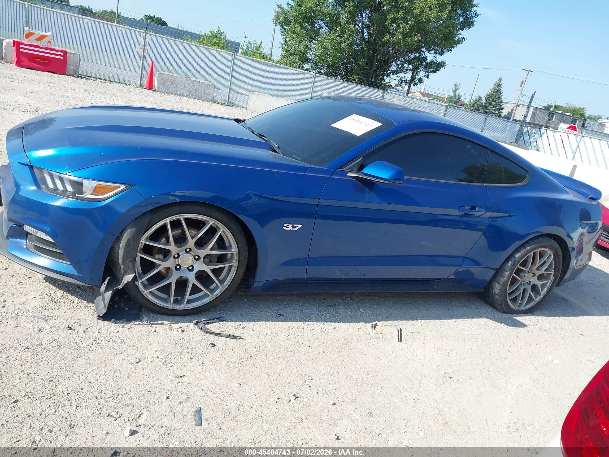 2017 FORD MUSTANG V6