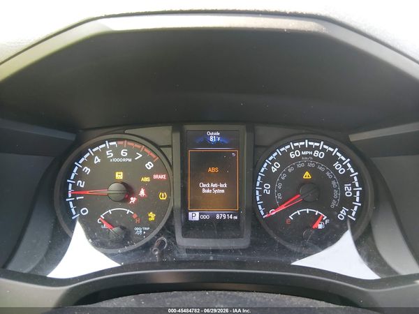 2018 TOYOTA TACOMA SR