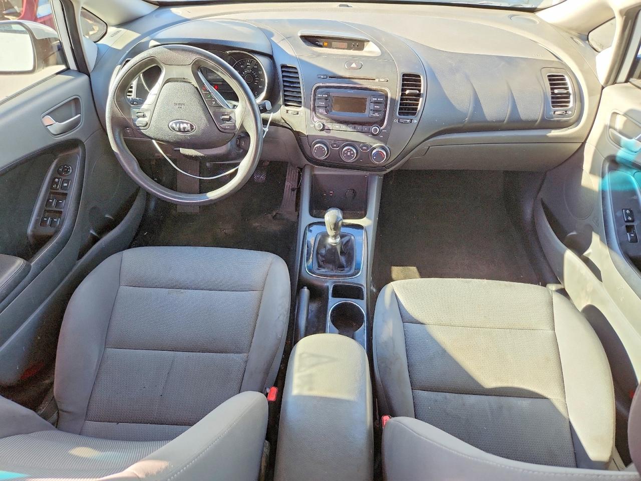 2017 KIA FORTE LX Base