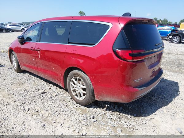 2025 CHRYSLER PACIFICA SELECT — I3