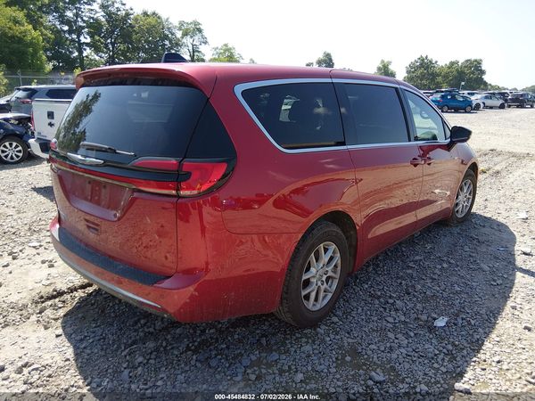 2025 CHRYSLER PACIFICA — I4