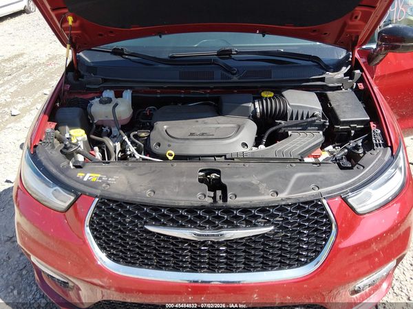 2025 CHRYSLER PACIFICA SELECT — I10