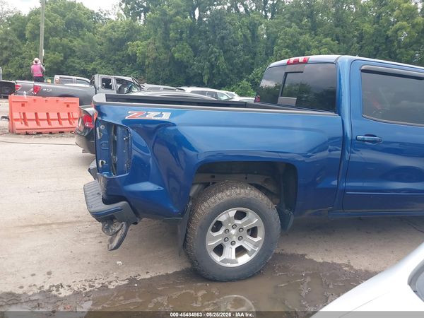 2017 CHEVROLET SILVERADO 1500 LT — I152