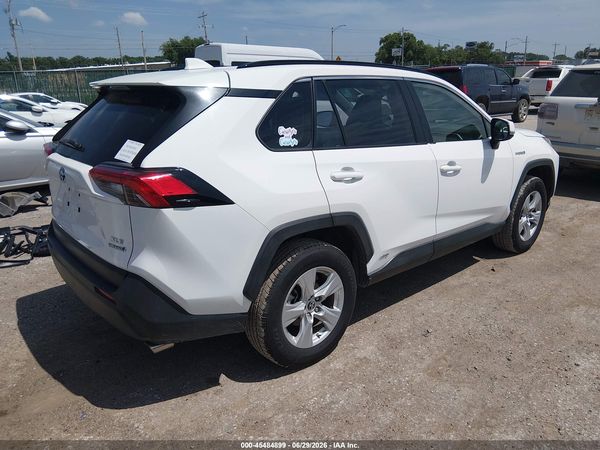 2019 TOYOTA RAV4 HYBRID XLE