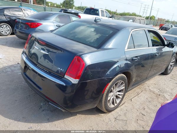 2018 CHRYSLER 300 TOURING L — I4